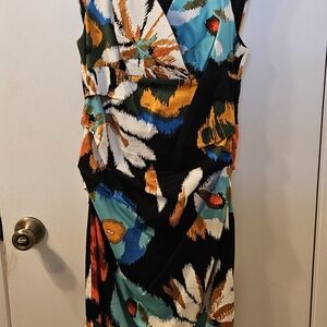 Suzi Chin Black and White Asymmetrical Sheath Dress V-neck Sleeveless